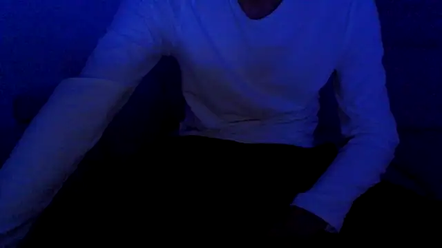 Snapshot of ANGELSANTAMARIA- chatting on 10.09.25 ANGELSANTAMARIA- online show from 10.09.25