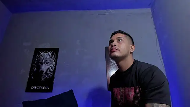 JohanSmith online show from 02.18.26