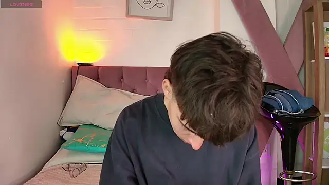 PepperTwink online show from 11.17.25