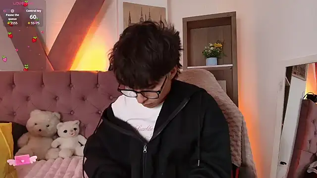 PepperTwink online show from 04.20.26