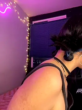 mavimist   online show from 10.25.25