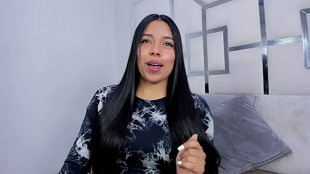 ZoeWan69 online show from 09.22.25