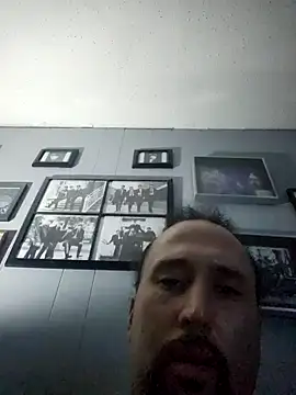 Snapshot of maddy060606 chatting on 09.14.25 maddy060606 online show from 09.14.25