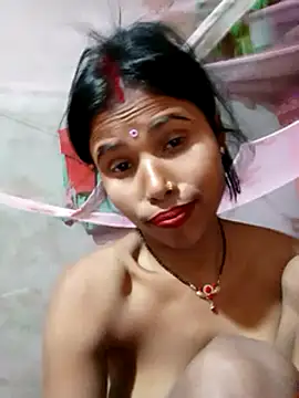 Snapshot of Miss_triha chatting on 03.08.25 Miss triha online show from 03.08.25