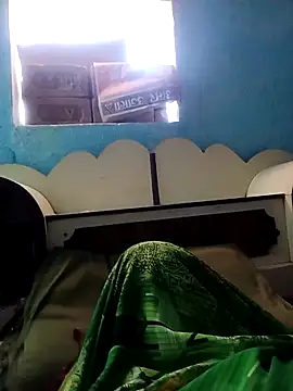 Snapshot of Sumann99 chatting on 02.10.25 Sumann99 online show from 02.10.25