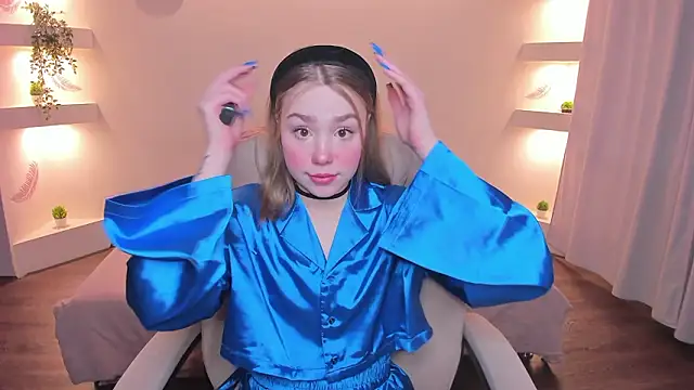 YourMegan online show from 03.22.26