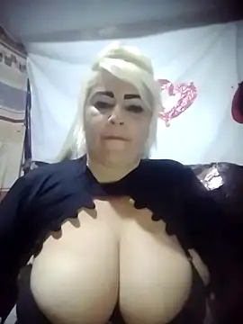 BonniAdams online show from 02.17.25