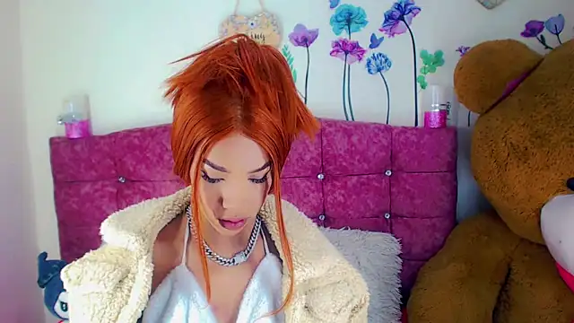 Snapshot of Khloe_Leal chatting on 03.15.25 Khloe Leal online show from 03.15.25