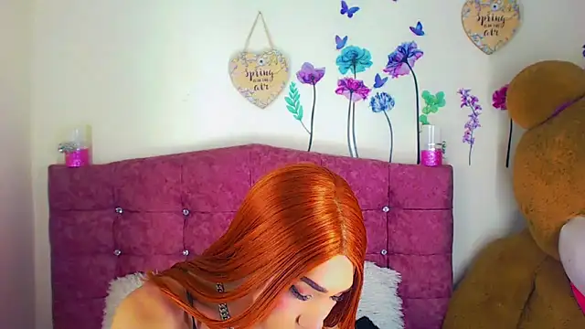 Snapshot of Khloe_Leal chatting on 03.16.25 Khloe Leal online show from 03.16.25