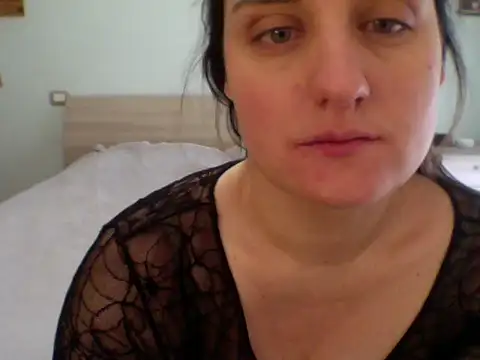 Snapshot of PrincessEileen89 chatting on 03.05.25 PrincessEileen89 online show from 03.05.25