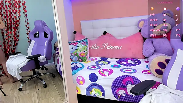 miss  lizeth online show from 02.14.25