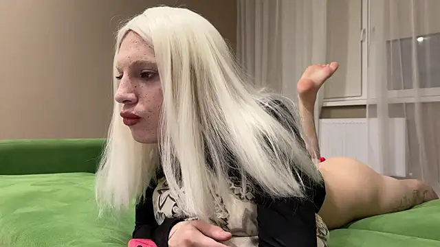 bad lilyy online show from 02.19.25