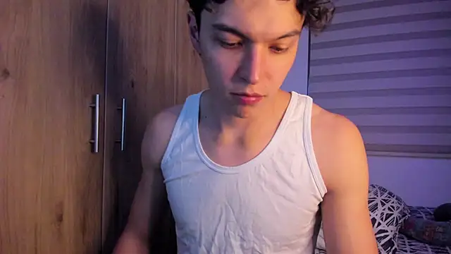 Mastrangelo xxx online show from 09.16.25