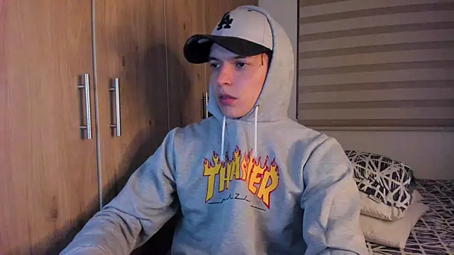 Mastrangelo xxx online show from 09.24.25