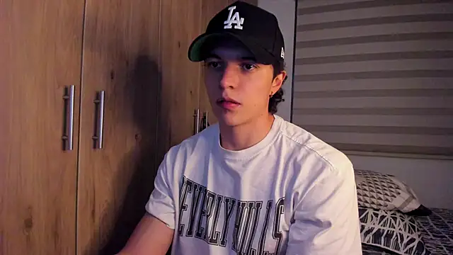 Mastrangelo xxx online show from 10.14.25