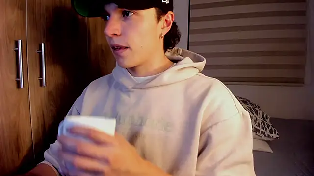 Mastrangelo xxx online show from 02.03.26