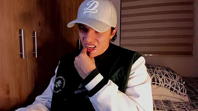 Mastrangelo xxx online show from 02.16.26