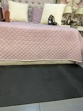 JessyCream online show from 02.02.26