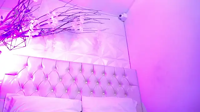 Pamela Rut  online show from 11.18.25