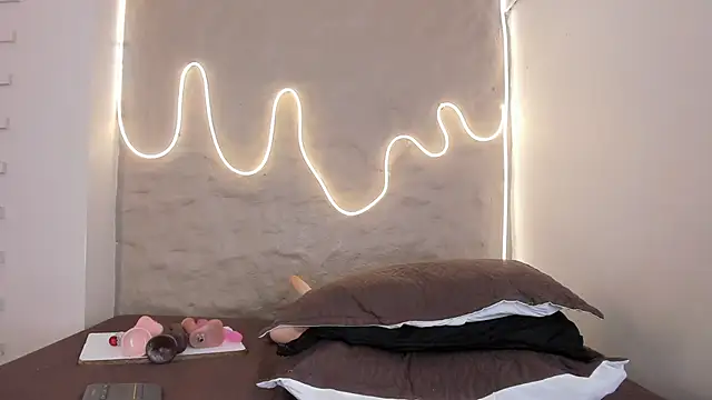 Demy Ruiz online show from 10.08.25