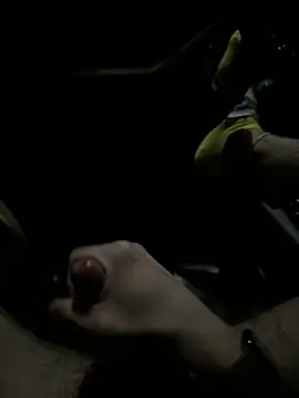 Snapshot of Izzzy21 chatting on 10.30.25 Izzzy21 online show from 10.30.25