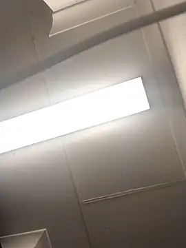 Snapshot of servingBigTitis chatting on 02.26.25 servingBigTitis online show from 02.26.25