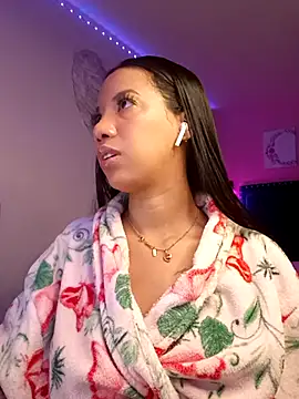 SallyWhitee online show from 02.07.26