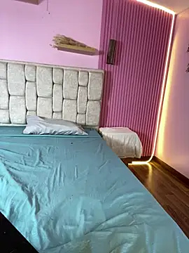 Valu euphoria online show from 03.12.25