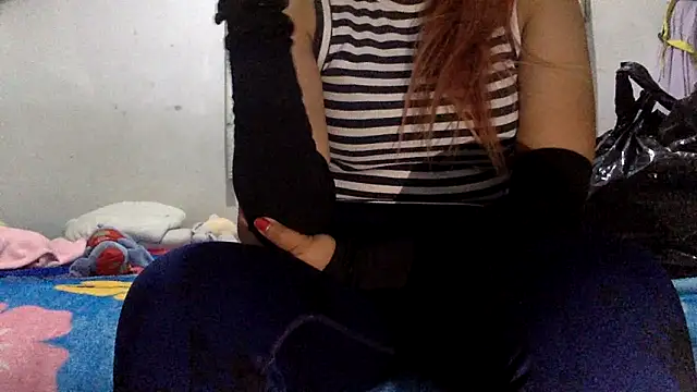 Snapshot of sharonlopez9611 chatting on 06.17.26 sharonlopez9611 online show from 06.17.26