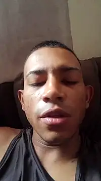 Snapshot of Mineirinho043 chatting on 02.03.25 Mineirinho043 online show from 02.03.25