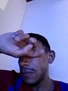 Snapshot of Mineirinho043 chatting on 03.06.25 Mineirinho043 online show from 03.06.25