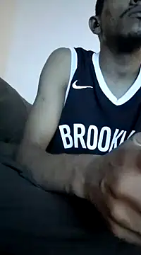 Snapshot of Mineirinho043 chatting on 03.15.25 Mineirinho043 online show from 03.15.25