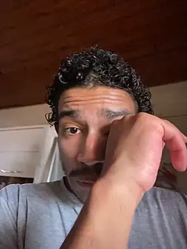 Snapshot of Mineirinho043 chatting on 09.16.25 Mineirinho043 online show from 09.16.25