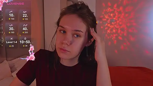 Mia Luw online show from 11.09.25