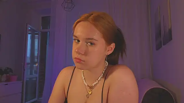Snapshot of Mia_Luw chatting on 06.17.26 Mia Luw online show from 06.17.26
