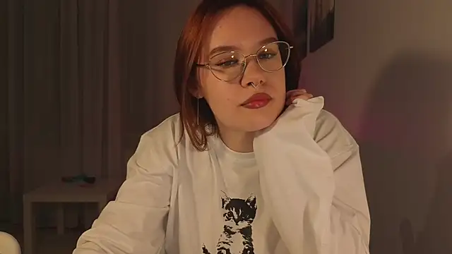 Snapshot of Mia_Luw chatting on 07.17.26 Mia Luw online show from 07.17.26
