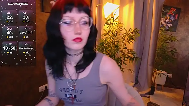 Snapshot of lissaros chatting on 02.09.25 lissaros online show from 02.09.25