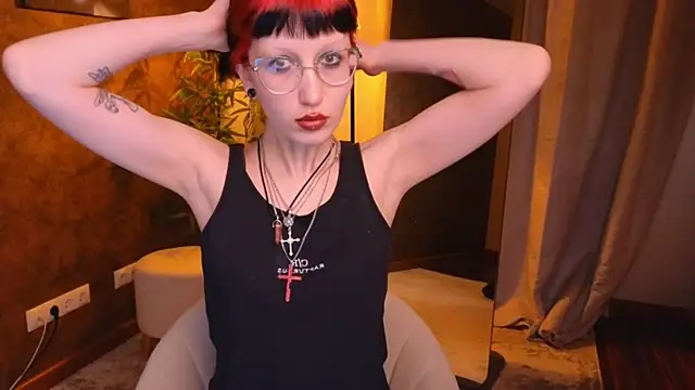 Snapshot of lissaros chatting on 02.17.25 lissaros online show from 02.17.25