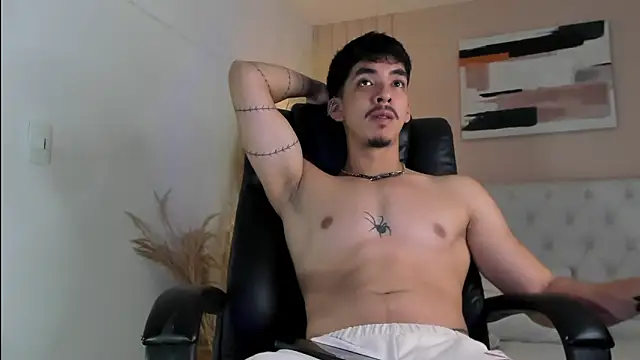 ISAAC CRYSTON online show from 01.06.26