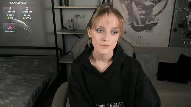 KiraMontoya online show from 12.19.25