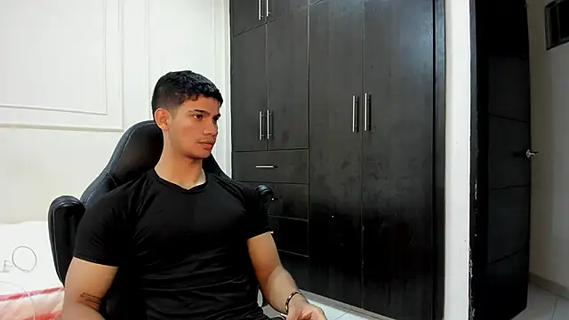 ANDRES STUD online show from 04.06.26