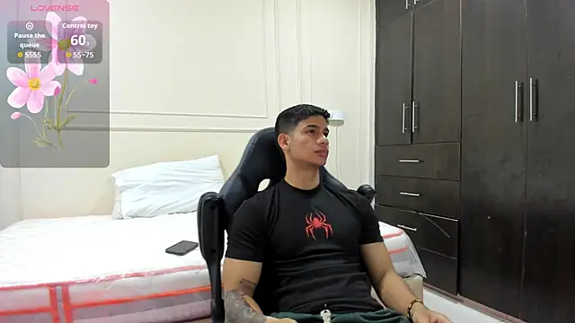 Snapshot of ANDRES_STUD chatting on 04.23.26 ANDRES STUD online show from 04.23.26