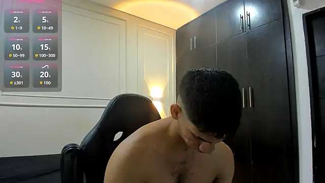 Snapshot of ANDRES_STUD chatting on 05.12.26 ANDRES STUD online show from 05.12.26