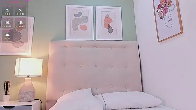 FelicityAdams online show from 10.09.25