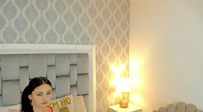 Snapshot of meloddy_parker chatting on 02.12.25 meloddy parker online show from 02.12.25