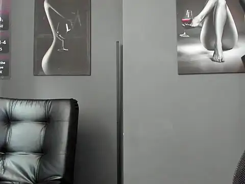 karlyjons12 online show from 10.13.25