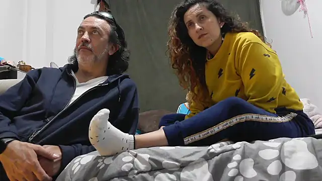 jeans and emma online show from 01.14.26