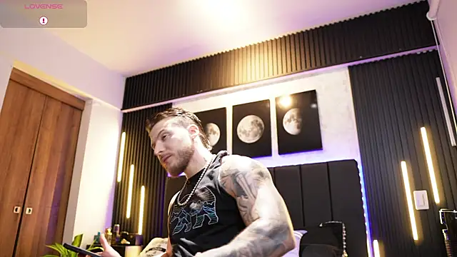 Snapshot of David_blake_ chatting on 02.27.26 David blake online show from 02.27.26