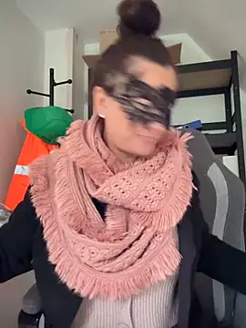 Loveblackzilla online show from 02.03.26