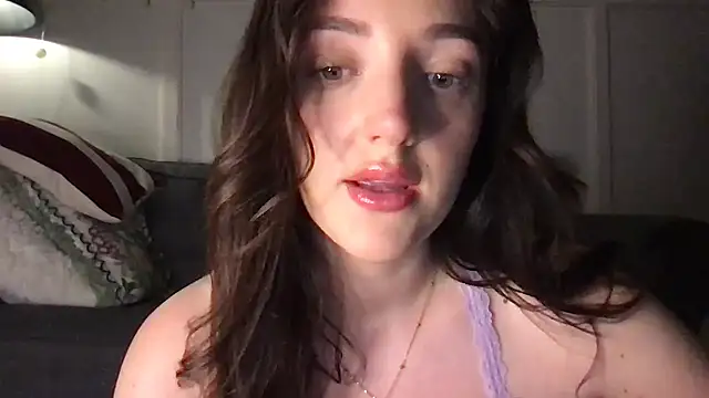 laceyjames24 online show from 04.18.26